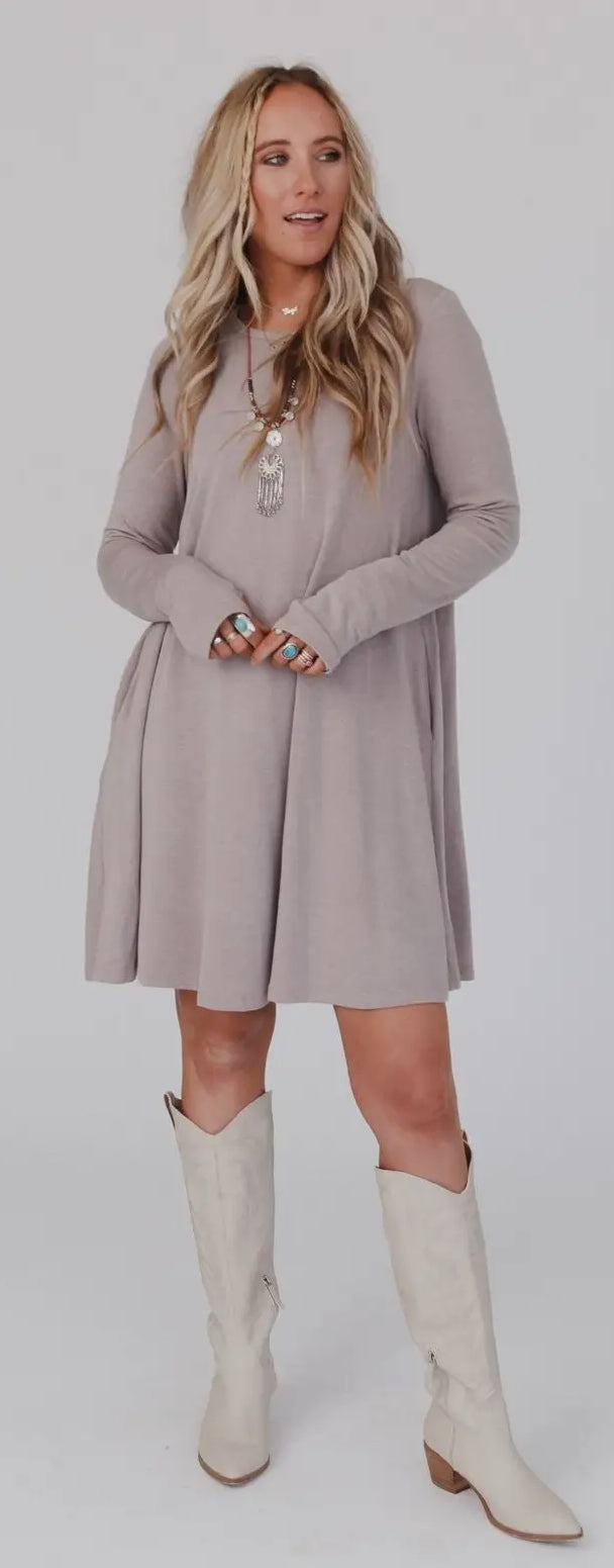 Long Sleeve dress in Mocha Latte