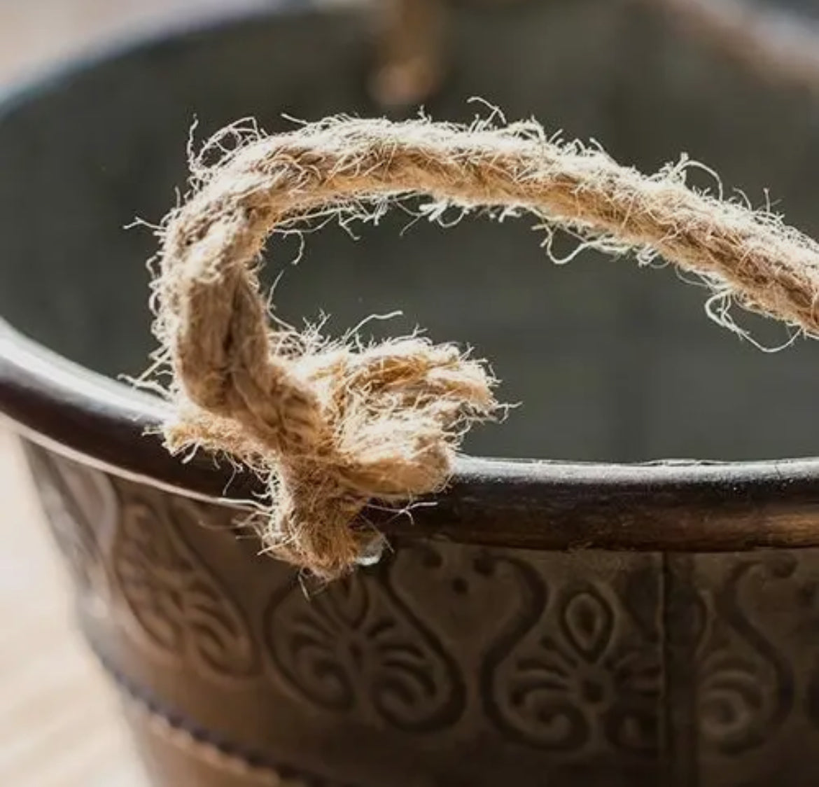 Antique Iron Flower Pattern Decorative Tubs (3)