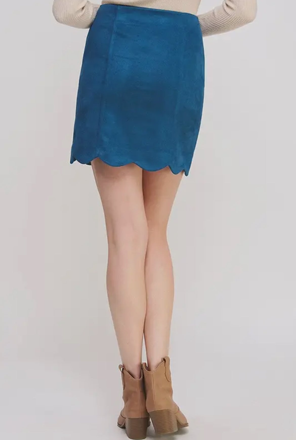Scallop Hem Button Down Skirt (Plus Size)