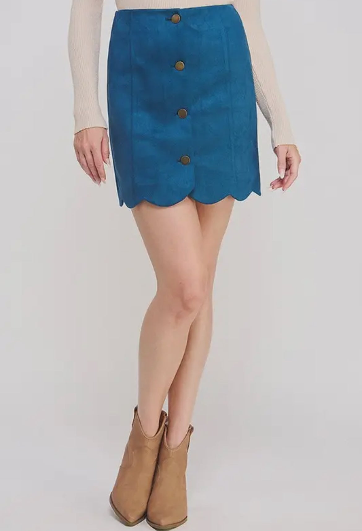 Scallop Hem Button Down Skirt (Plus Size)