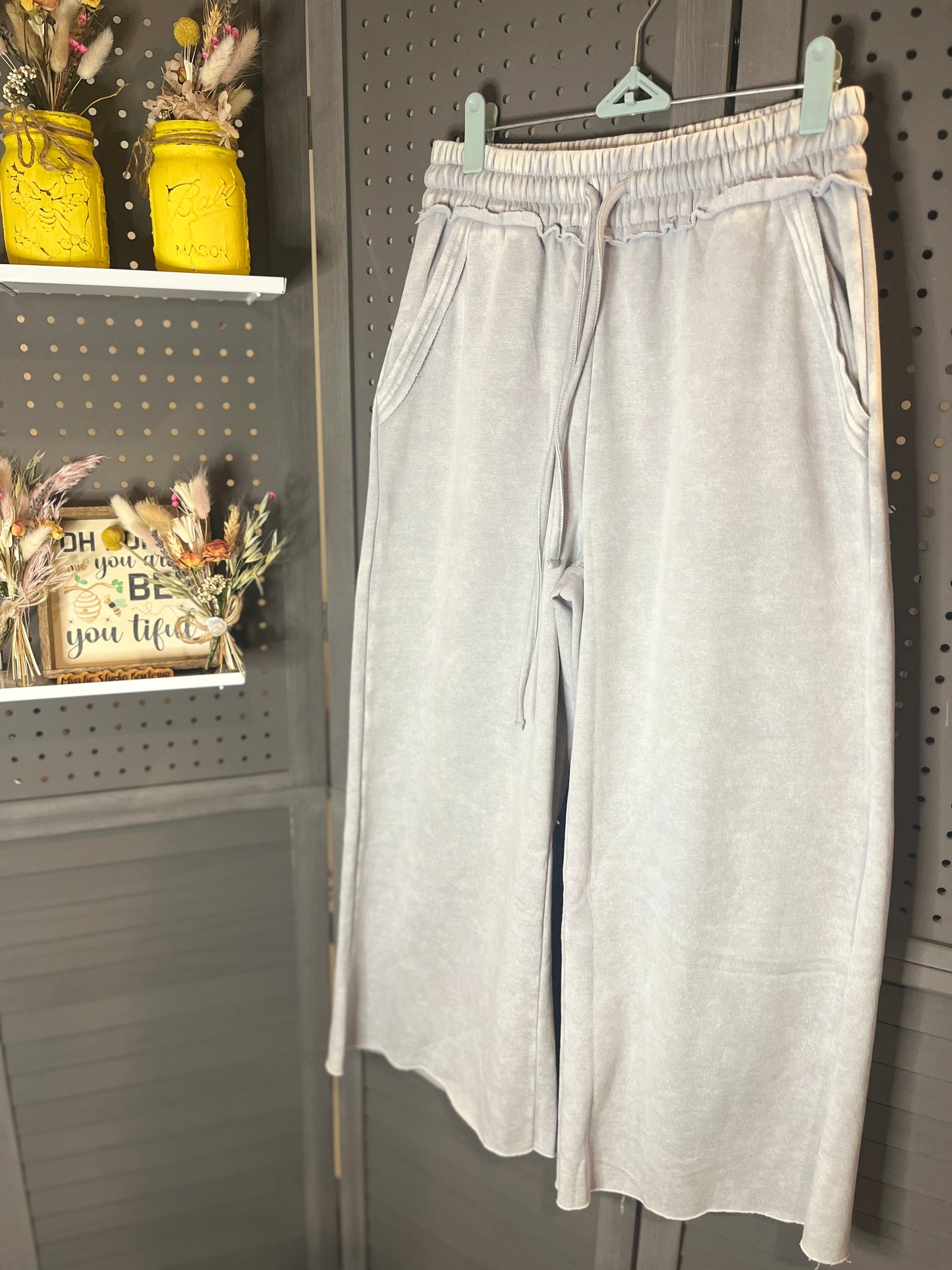 Zenana Crop Wide Leg Sweatpants